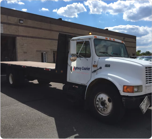 Flatbed truck delivery services